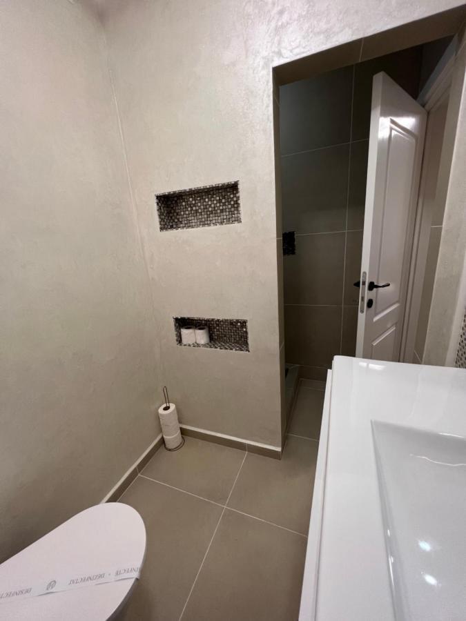Vila Adelis Vama Veche Luaran gambar
